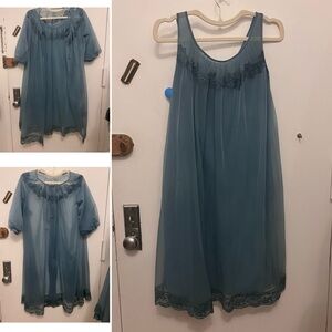 Vintage Shadowline Peignoir Set small nylon blue green lace nightie 1960s 1970s